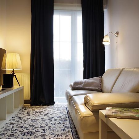 Apartament White Сьрем Екстер'єр фото