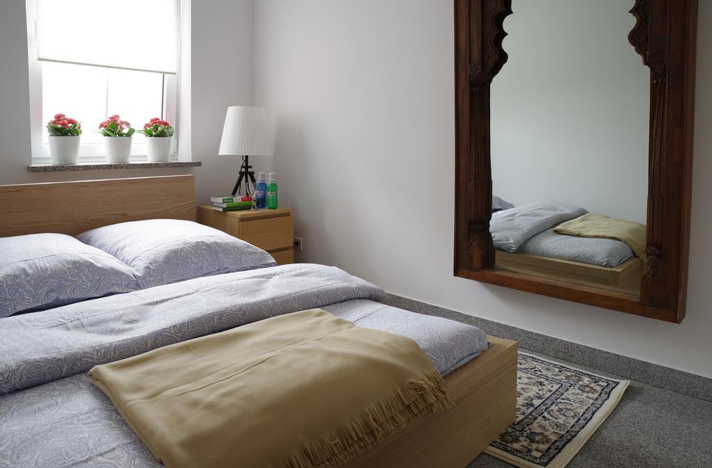 Apartament White Сьрем Екстер'єр фото