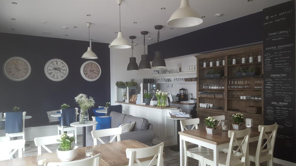 Apartament White Сьрем Екстер'єр фото