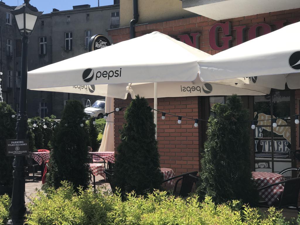 Apartament White Сьрем Екстер'єр фото